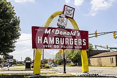 Muncie, IN - Circa August 2016: Legacy McDonald's Hamburger Sign with Speedee VI Editorial Stock Photo