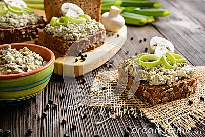 Mushroom spread with Roquefort cheese and leek Stock Photo