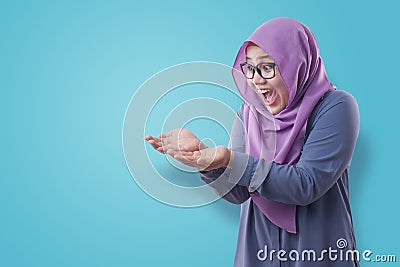 Muslim Woman Shows Copy Space Empty Palm Presenting Something Stock Photo