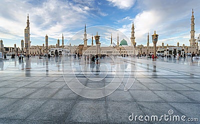 Muslims gathered for worship Nabawi Mosque, Medina, Saudi Arabia Editorial Stock Photo