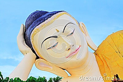 Mya Tha Lyaung Reclining Buddha, Bago, Myanmar Stock Photo