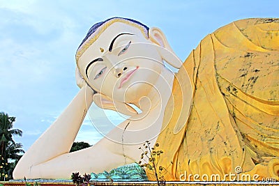 Mya Tha Lyaung Reclining Buddha, Bago, Myanmar Stock Photo