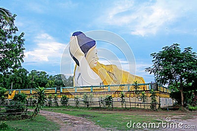 Mya Tha Lyaung Reclining Buddha, Bago, Myanmar Stock Photo