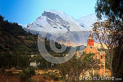 HUASCARAN MOUTAIN AND YUNGAY CITY IN HUARAZ, PERU Stock Photo