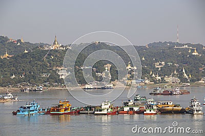 Navigable river Irrawaddy and Mandalay city, Myanmar Stock Photo