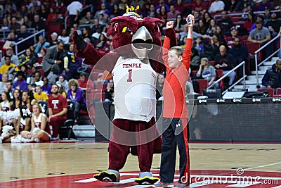 2015 NCAA Basketball - Temple-ECU Editorial Stock Photo