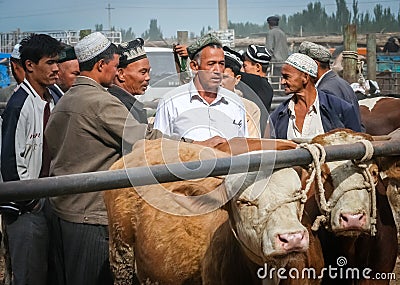 Negotiating the sale Editorial Stock Photo