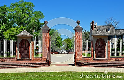 New Bern, NC: Tryon Palace Entry Gate Editorial Stock Photo