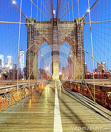New York, Brooklyn bridge at nigth, USA Stock Photo