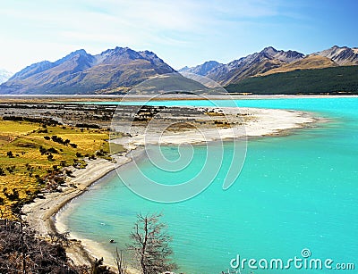 New Zealand, Beautiful Lake and Mountains Landscape Stock Photo