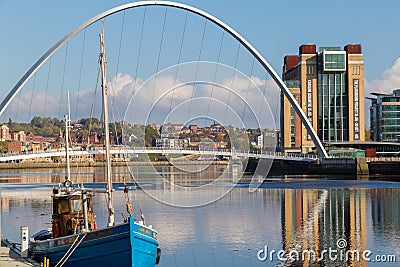 Newcastle Quayside with River Tyne, Gateshead Millenium Bridge a Editorial Stock Photo