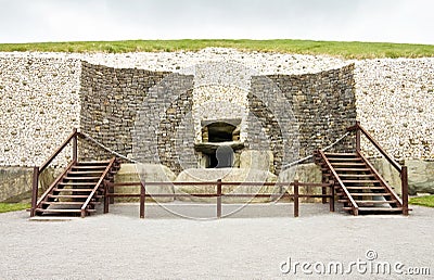 Newgrange megalithic passage tomb entrance Stock Photo