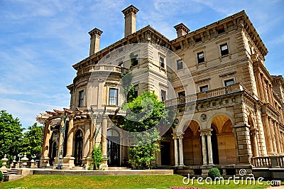 Newport, RI: 1895 The Breakers Mansion Editorial Stock Photo