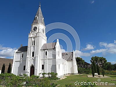 The Nieu-Bethesda Church and gardens from the front Stock Photo