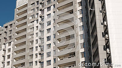Niskiego kąta establishihg strzelał nowożytna obszarów zamieszkałych budynków architektura zbiory wideo Niskiego kąta establishihg strzelał nowożytna obszarów zamieszkałych budynków architektura zbiory wideo