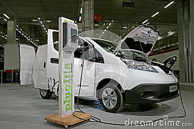 Nissan Electric Van e-nv200 Electric Van Charging Battery Editorial Stock Photo