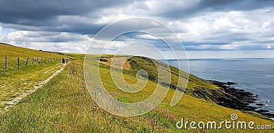 Noss Mayo - Blackstone Point - Warren Cottage - Gara Point - Above Cellar Beach Stock Photo