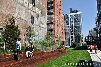 NYC: The High Line Park Editorial Stock Photo