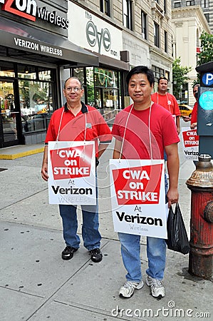 NYC: Striking Verizon Telephone Workers Editorial Stock Photo