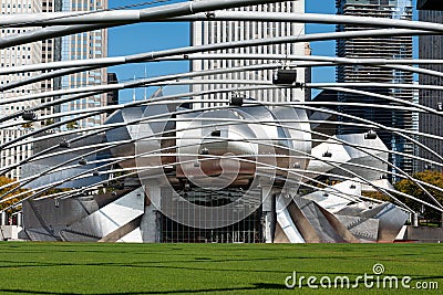 Millenium stadium and park in chicago downtown Editorial Stock Photo