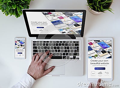 office tabletop cool website builder Stock Photo