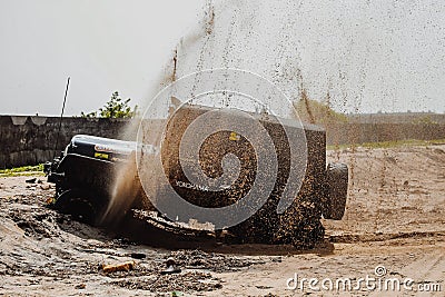 Offroad stunds jeep thar sand Editorial Stock Photo