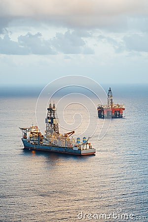 Offshore oil platform and gas drillship Stock Photo