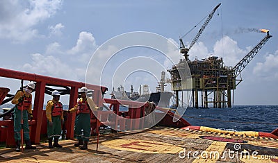 Offshore worker at south angsi lifting operation Editorial Stock Photo