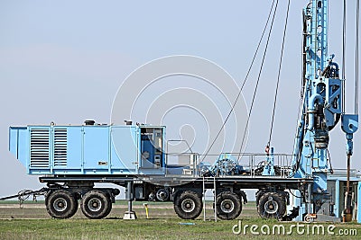 Oil exploration mobile drilling rig vehicle Stock Photo