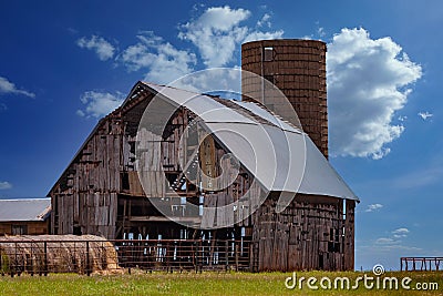 Beautiful old barn on the Oklahoma prairie Stock Photo