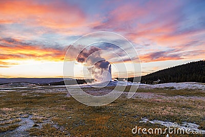 Old and faithful Geyser erupting at Yellowstone National Park Stock Photo