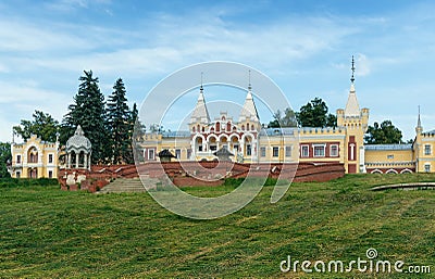 Old manor house in village. Central Russia Stock Photo