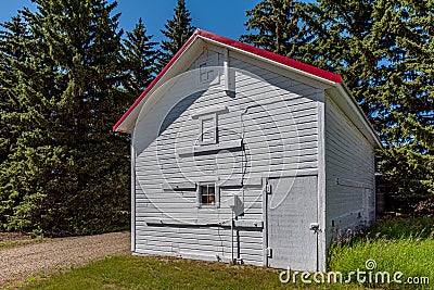 Old prairie granary in Saskatchewan, Canada Stock Photo