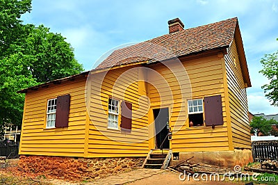 Old Salem, NC: Log Cabin at 1771 Miksch House Editorial Stock Photo