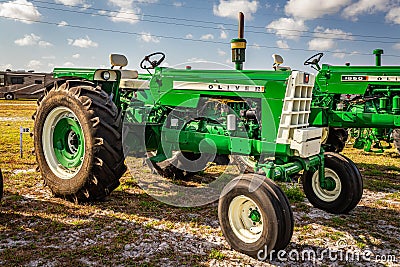 1967 Oliver 1650 Wide Front Diesel Tractor Editorial Stock Photo