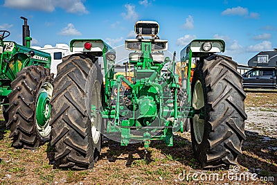 1967 Oliver 1650 Wide Front Diesel Tractor Editorial Stock Photo