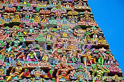 Colorful idols on the Gopuram, Sarangapani Temple, Kumbakonam, Tamil Nadu, India. Stock Photo