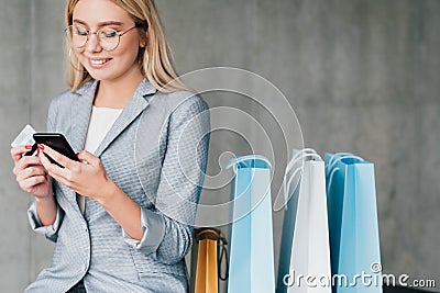 Online payment credit card smartphone copy space Stock Photo