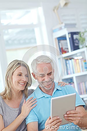 Online shopping smile, tablet and senior couple search website for discount sales, ecommerce deal or fashion choice. E Stock Photo