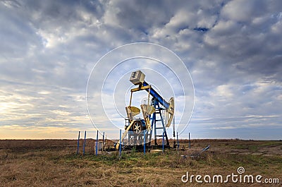 Operating oil and gas well Stock Photo