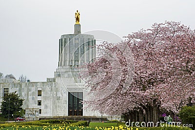 Oregon Capital Building in Salem Editorial Stock Photo