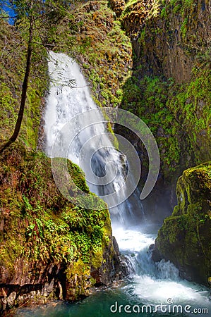 Oregon-Umpqua National Forest-Rogue-Umpqua Scenic Byway-Watson Falls Stock Photo