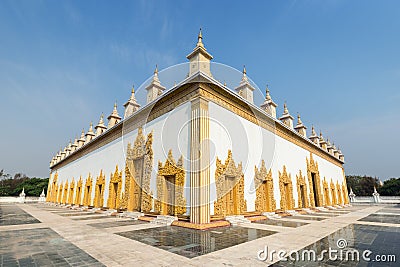 Ornate exterior of the Atumashi Monastery in Mandalay Stock Photo