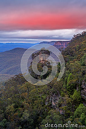 Orphan Rock, Blue Mountains Australia Stock Photo