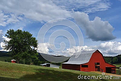 Country Drive into Georgia and found some Amazing old Barns Stock Photo