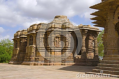 Outer view of the Sun Temple. Built in 1026 - 27 AD during the reign of Bhima I of the Chaulukya dynasty, Modhera, Mehsana, Gujar Stock Photo