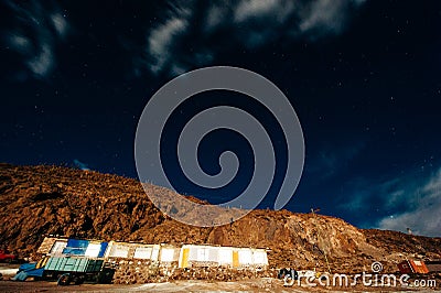 Outstanding starry sky at high altitude on the barren highlands of the Andes in Bolivia Stock Photo