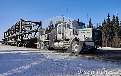 Oversized load on highway 63 to Fort McMurray oilsands Editorial Stock Photo