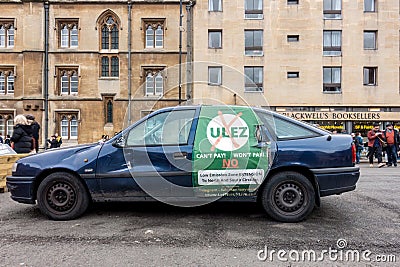 OXFORD, ENGLAND - FEBRUARY 18 2023: Car near protest against 15 minute city. Editorial Stock Photo