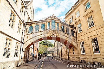 OXFORD, UNITED KINGDOM - AUG 29 2019 : The Bridge of Sighs connecting two buildings at Hertford College Stock Photo